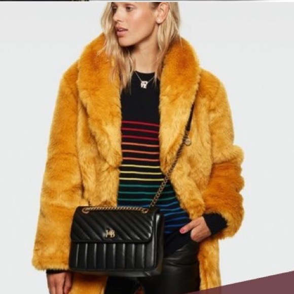 henri bendel Handbags - Henri Bendel 712 Convertible Bag